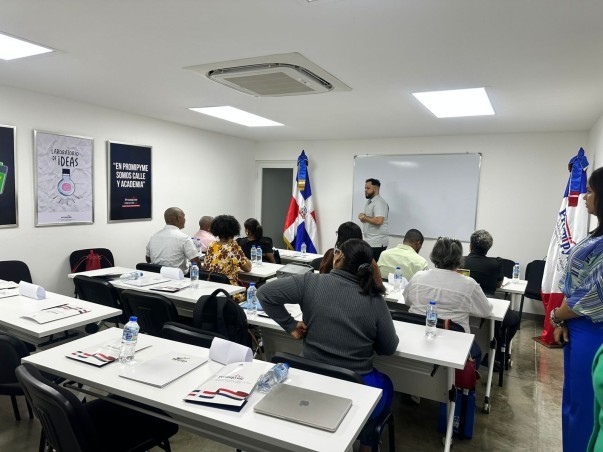 3 CAPACITACION EN SD A EMPRENDEORES